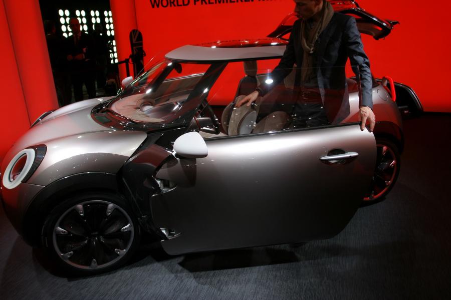  Mini Rocketman Concept 2011 года  (фото 23 из 82)